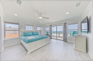 7 bedrooms, WiFi, bed sheets