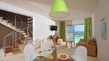 Vila superluxo, 3 quartos, piscina particular, vista para a piscina | Cozinha privada | Cadeirão de bebê