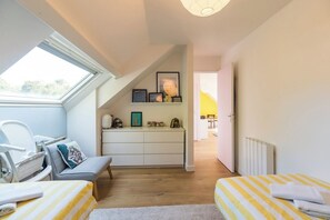 2 chambres, fer et planche à repasser, lit parapluie, Wi-Fi