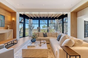 Smart TV - Brand new Ocean Park Luxury Home with private pool (Kiawah Island)