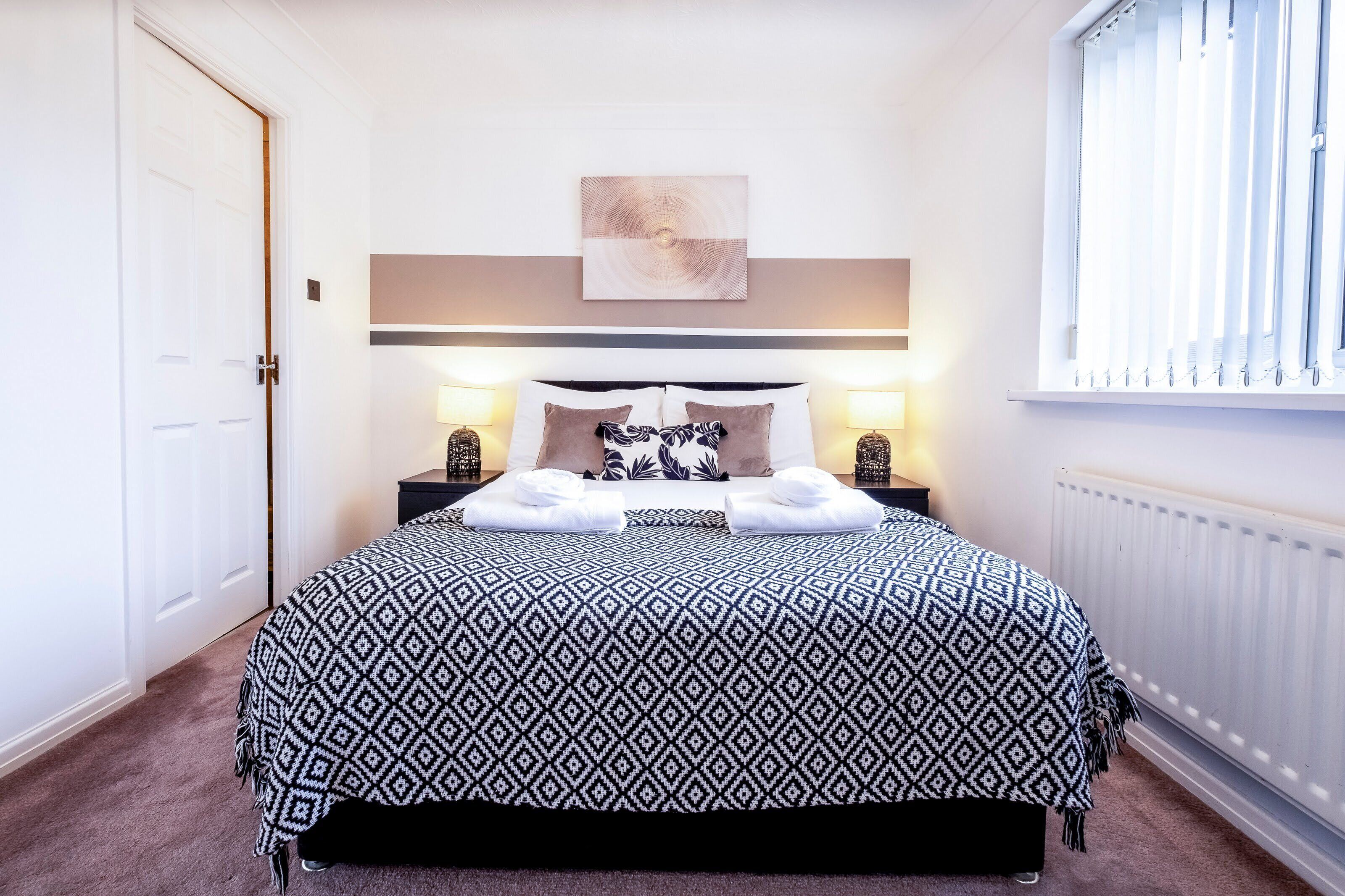 Family House | 4 bedrooms, bed sheets