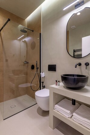 Luxury-Apartment, 2 Schlafzimmer, Nichtraucher, Stadtblick | Badezimmer