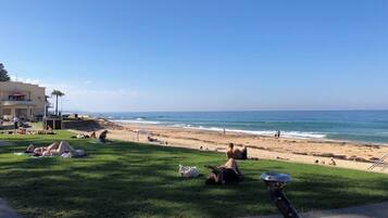 Beach nearby, beach towels