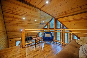 TV, fireplace, offices