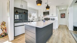 Uklassifisert bilde, 3 av 36, knapp