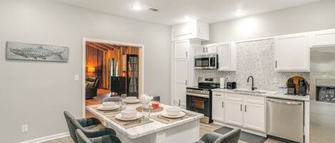 House (3 Bedrooms) | Front of property