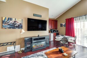 Apartment (0 Bedroom) | Bahagian dalam