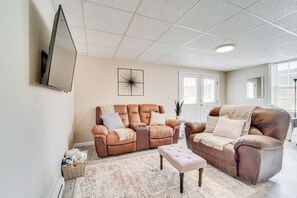 Apartment (0 Bedroom) | Interior