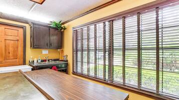 Apartment (1 Bedroom) | Bahagian dalam