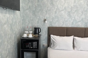 1 Schlafzimmer, hochwertige Bettwaren, Zimmersafe, Verdunkelungsvorhänge