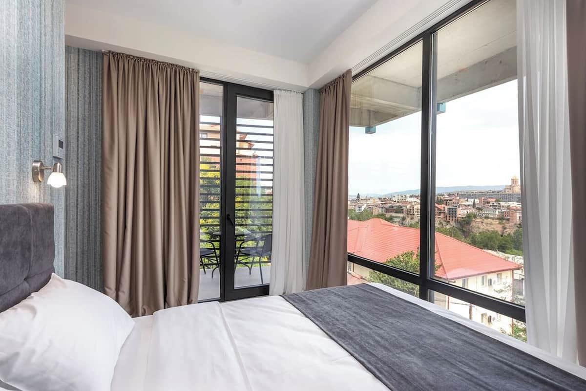 Standard Double Room, Balcony, City View | 1 bedroom, premium bedding, in-room safe, blackout drapes