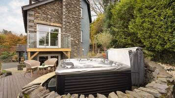 House | 4 bedrooms, Internet