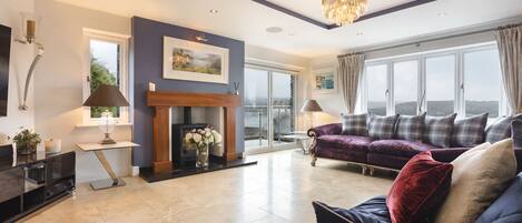 獨棟房屋 | 4 間臥室、網路服務