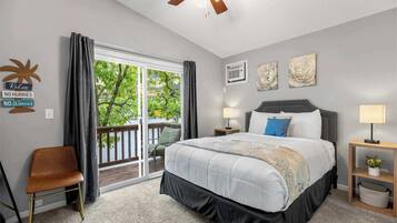 4 chambres, fer et planche à repasser, lit parapluie, Wi-Fi