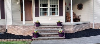 Large spacious house with ample parking for large groups.