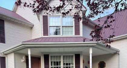 Large spacious house with ample parking for large groups.