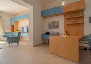 Exclusive Apartment, Balcony, Sea View | Living area