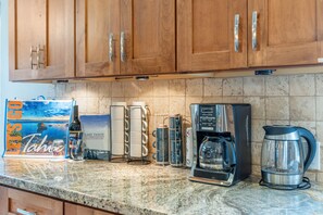 House, 4 Bedrooms | Interior