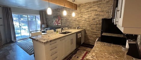 Condo, 2 Bedrooms | Private kitchen | Fridge, oven, coffee/tea maker, toaster