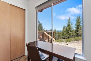 House, 4 Bedrooms | Interior - Hch1083 - Mountain Serenity 4 Bedroom Home (South Lake Tahoe)