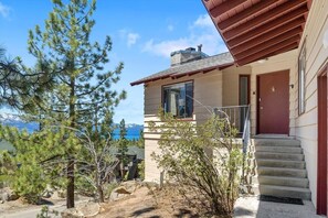 House, 4 Bedrooms | Exterior