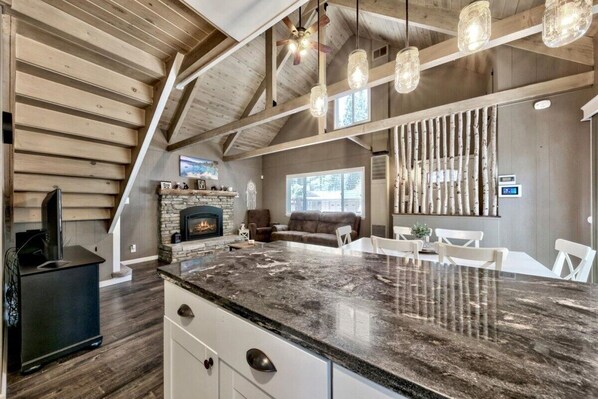 Cabane, 3 chambres | Intérieur