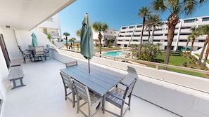 Condo, 2 Bedrooms | Outdoor dining