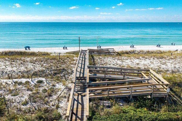 Condo, 2 Bedrooms | Beach | Beach nearby