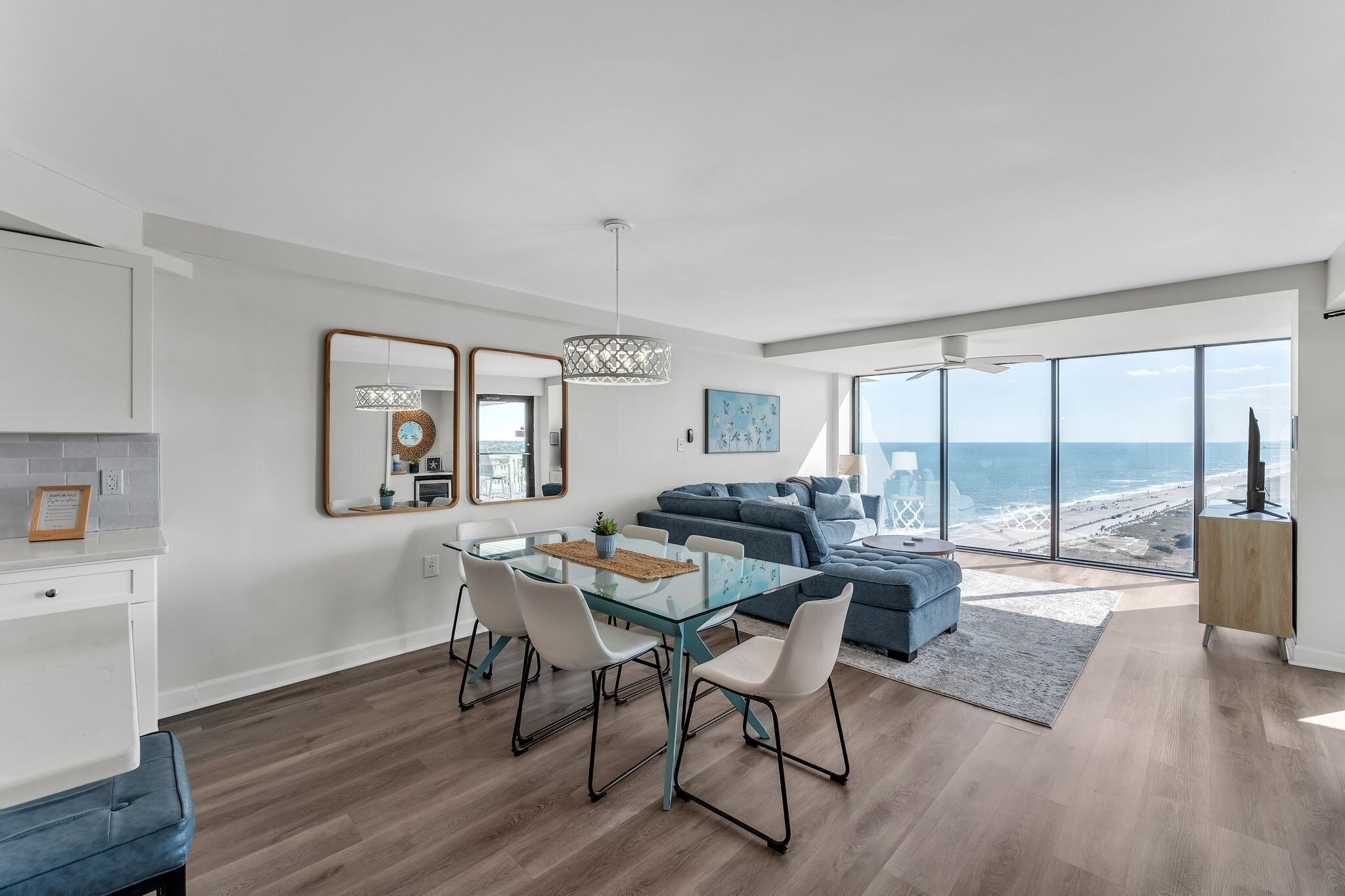 Condo, 3 Bedrooms | Dining