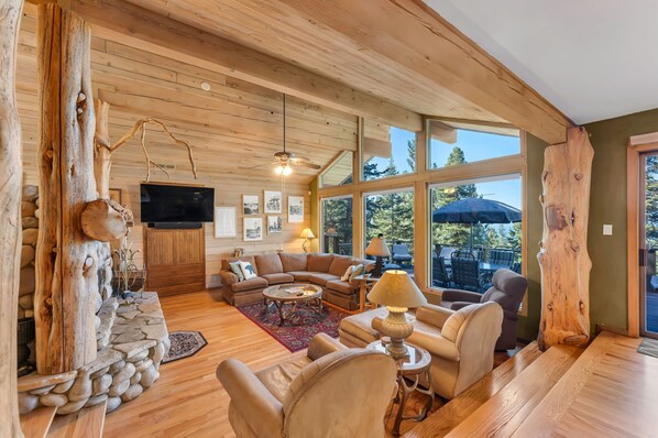 Talo, 4 makuuhuonetta | Oleskelualue