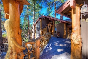 House, 4 Bedrooms | Property grounds