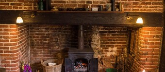 Beautiful, 5 bedroom country residence surrounded by Suffolk countryside