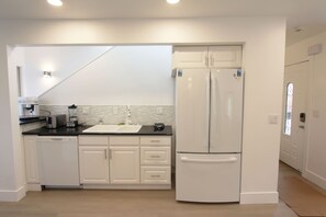 Appartamento, 3 camere da letto | Cucina privata | Frigorifero, forno, macchina per tè/caffè, tostapane