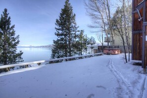 House, 5 Bedrooms | Property grounds