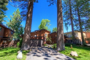 Maison, 5 chambres | Extérieur