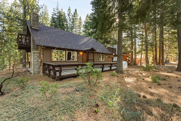 House, 4 Bedrooms | Terrace/patio