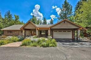 House, 3 Bedrooms | Exterior