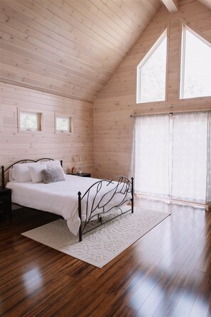 Villa, 1 Bedroom | 1 bedroom, free WiFi - Couples Cottage Limit 4 1 Bedroom Cottage (Sebago)