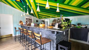 Villa, 2 habitaciones | Bar (en la propiedad)