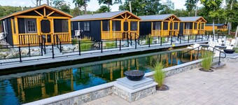 Phoebe Limit 3 1 Bedroom Cabin