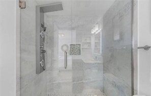 Shower, towels