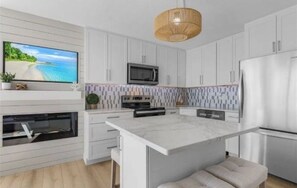 Private kitchen - Sandy Toes at EB&T Club 107B (Fort Myers Beach)