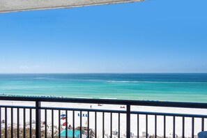 Property grounds - 🌅Beachfront ~Amazing Views | SunDestin 711 (Destin)