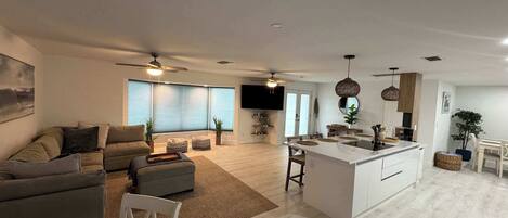 TV, offices