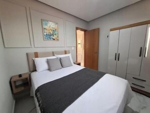 1 bedroom, WiFi, bed sheets