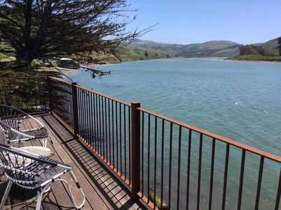 Erinleigh by the Sea ~ On the mouth of the Russian River, Wildlife Show from you
