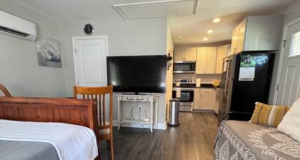 Chesapeake Cottage