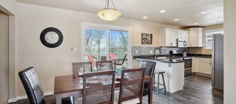 Beach Access/Kid Friendly/Park/Office/4BR/2B