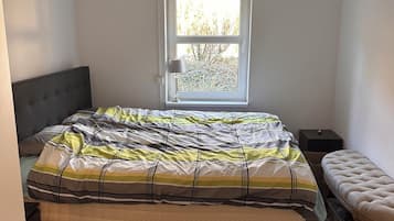2 Schlafzimmer, Bügeleisen/Bügelbrett, WLAN, Bettwäsche