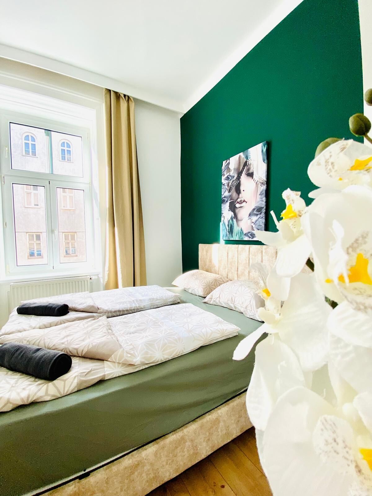 Basic-Zimmer | Bügeleisen/Bügelbrett